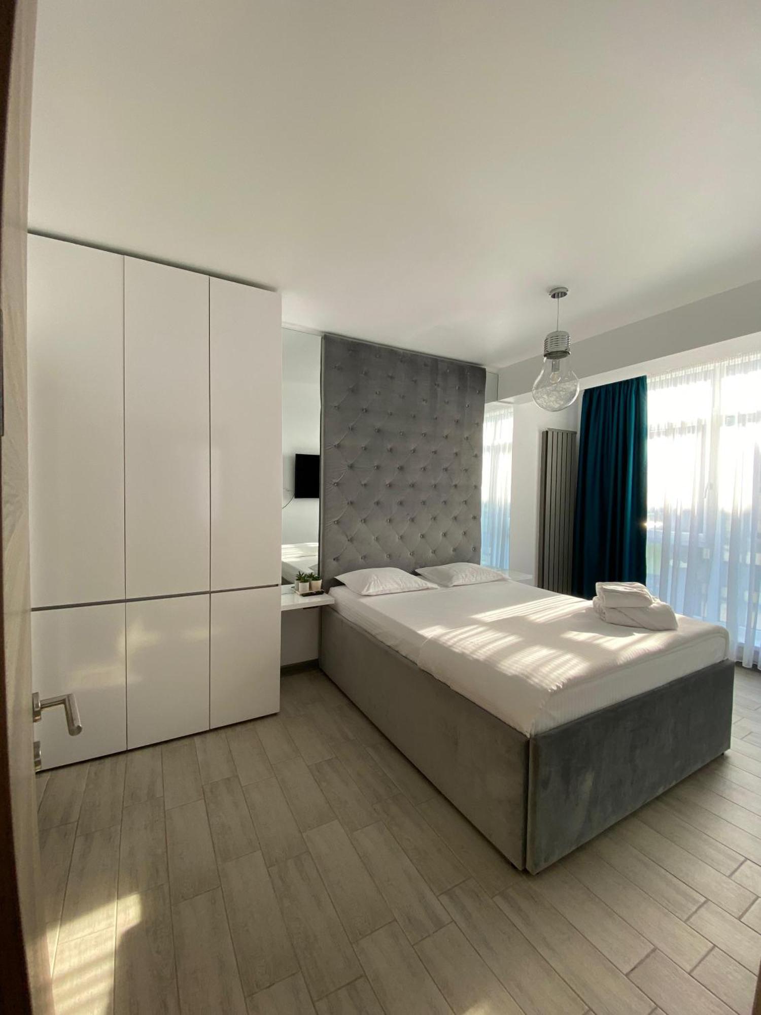 Iako Premium Apartament Năvodari Zewnętrze zdjęcie